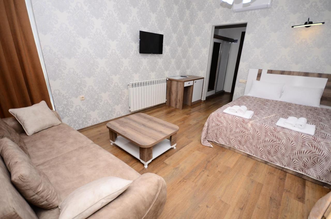 Dream Tower Hotel Batumi Bagian luar foto