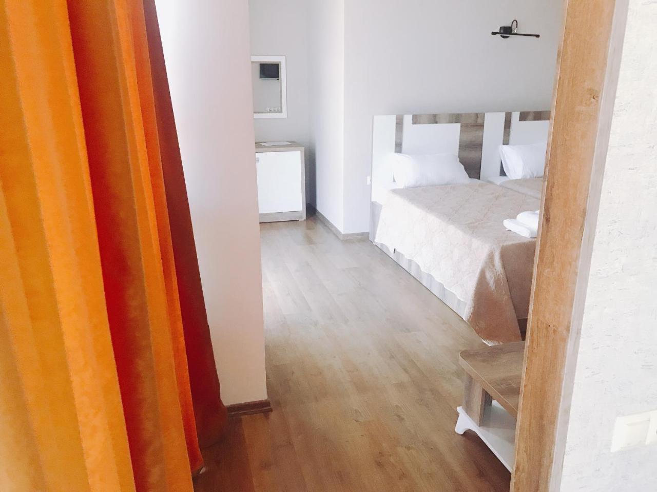 Dream Tower Hotel Batumi Bagian luar foto